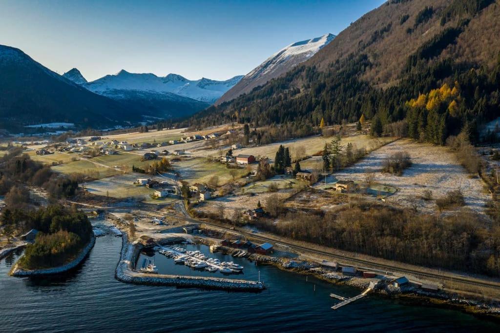 Moonvalley Lodge - Stort & Koselig Hus - Mandalen Экстерьер фото